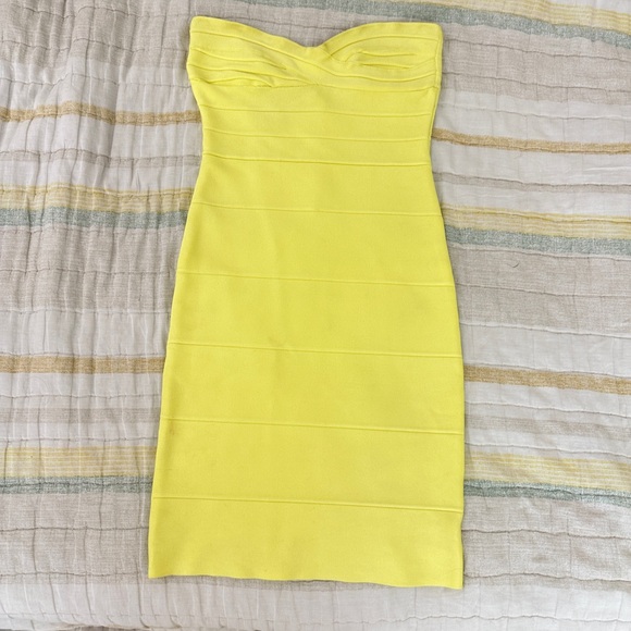 Herve Leger Yellow Strapless Bodycon Dress - Picture 1 of 9